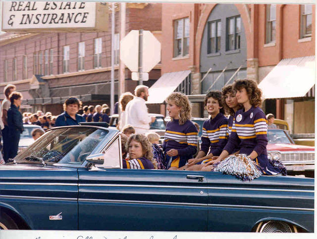 Park High Cheerleaders